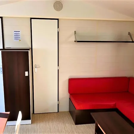 Greenchalets Sur Frankreich 캠프장 *