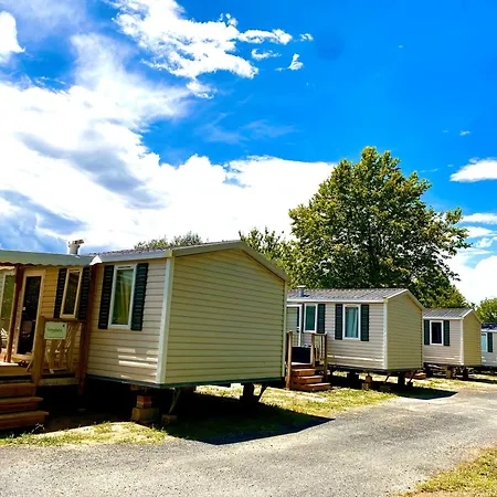 Greenchalets Sur Frankreich 캠프장 *